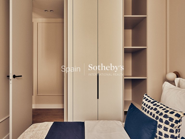 Apartment for Sale in Madrid, Madrid 13