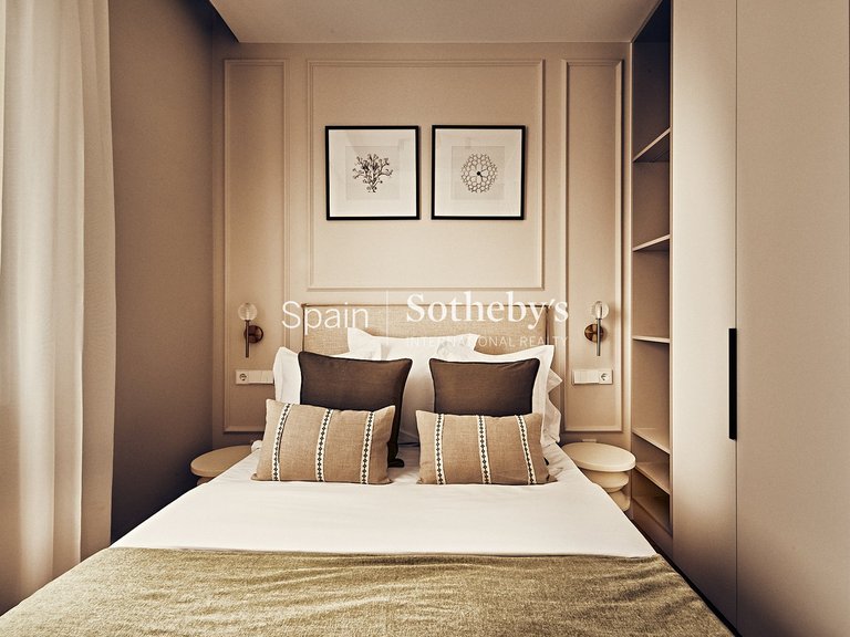 Apartment for Sale in Madrid, Madrid 11