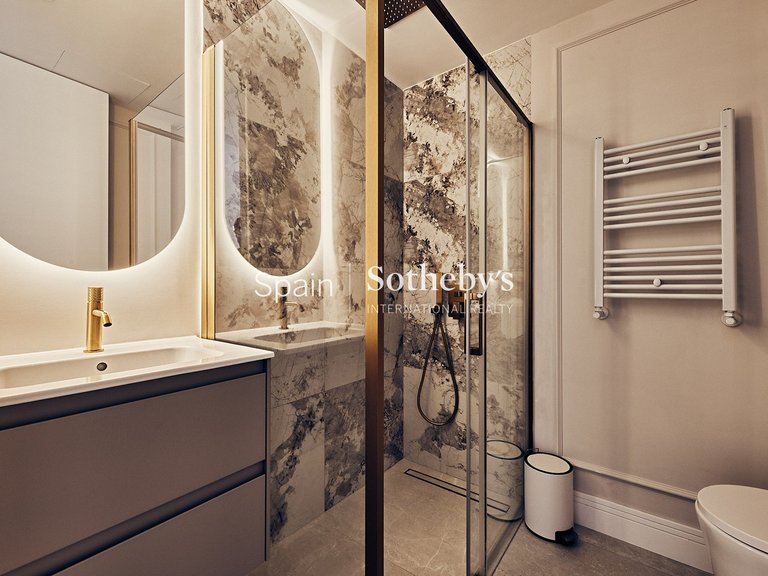 Apartment for Sale in Madrid, Madrid 23