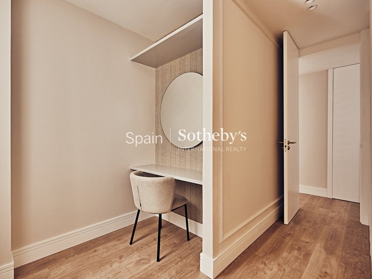 Apartment for Sale in Madrid, Madrid 12