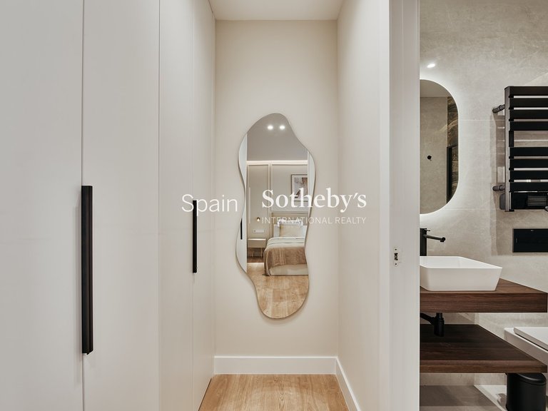 Apartment for Sale in Madrid, Madrid 28