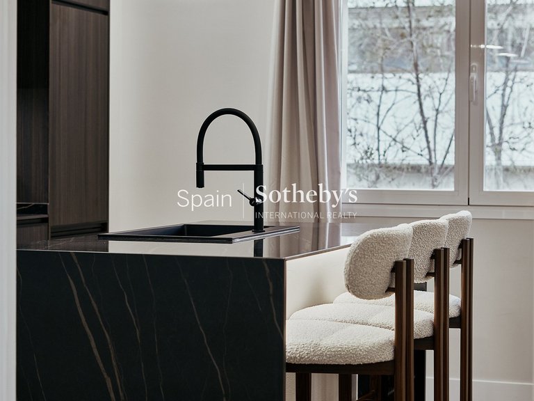 Apartment for Sale in Madrid, Madrid 12