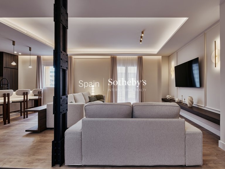 Apartment for Sale in Madrid, Madrid 32