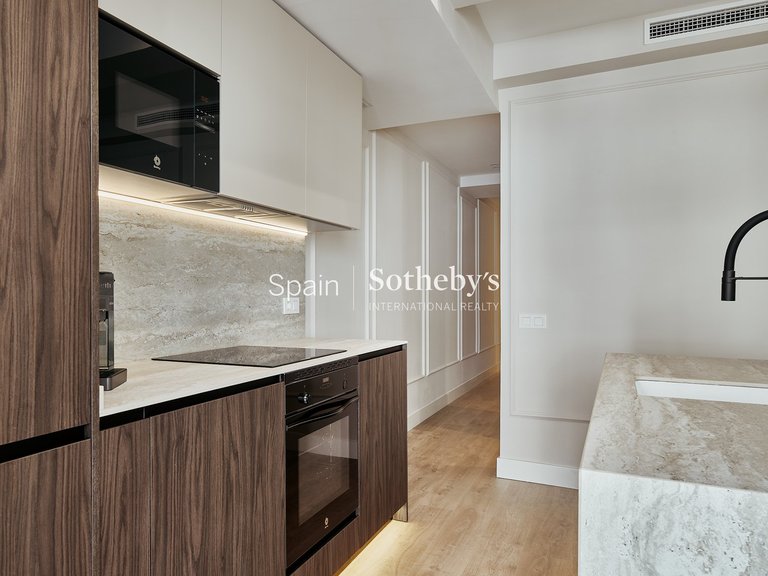 Apartment for Sale in Madrid, Madrid 6