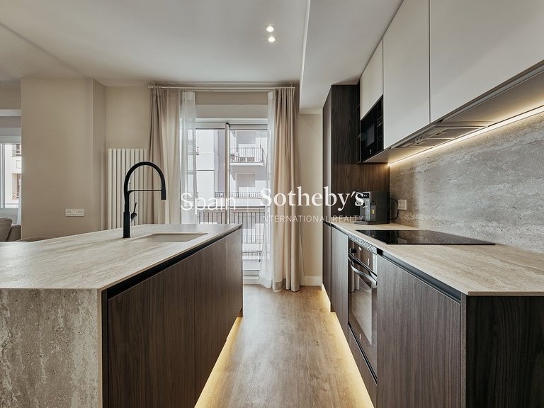 Apartment for Sale in Madrid, Madrid 4