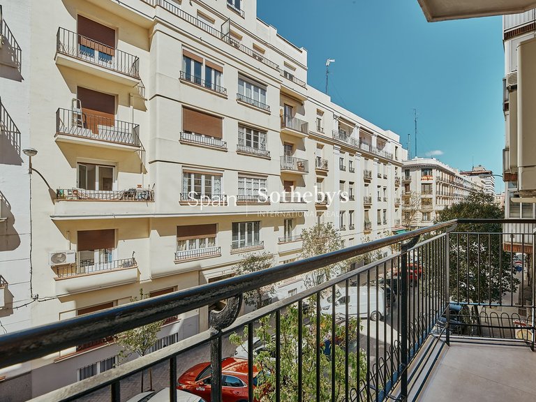 Apartment for Sale in Madrid, Madrid 23