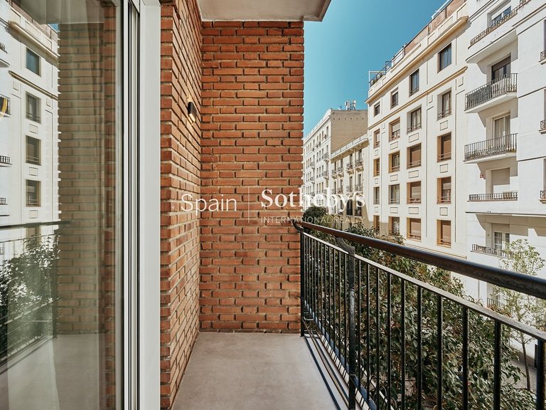 Apartment for Sale in Madrid, Madrid 9
