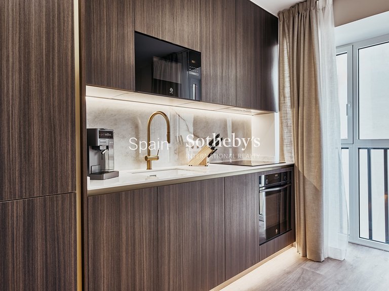 Apartment for Sale in Madrid, Madrid 17