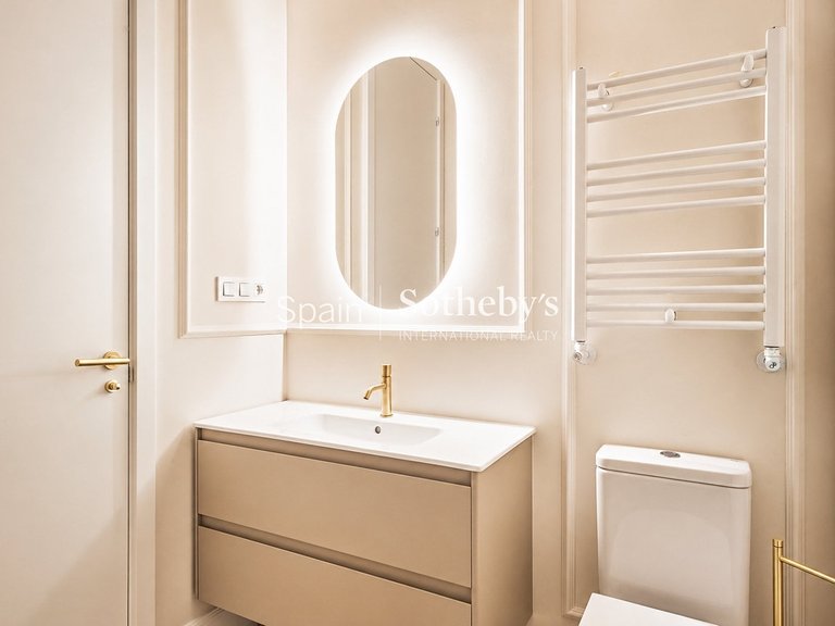 Apartment for Sale in Madrid, Madrid 9