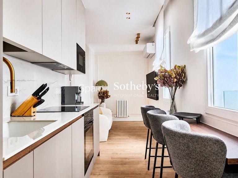 Apartment for Sale in Madrid, Madrid 2