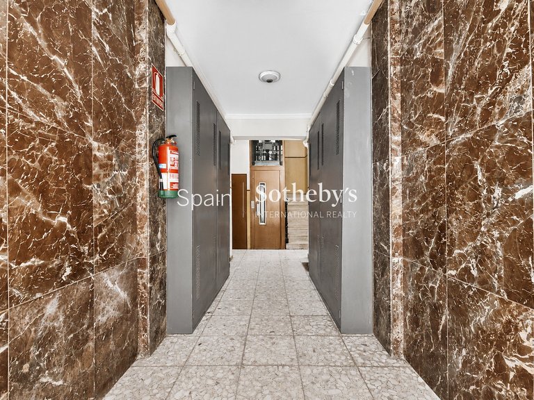 Apartment for Sale in Madrid, Madrid 13
