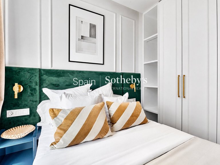 Apartment for Sale in Madrid, Madrid 12