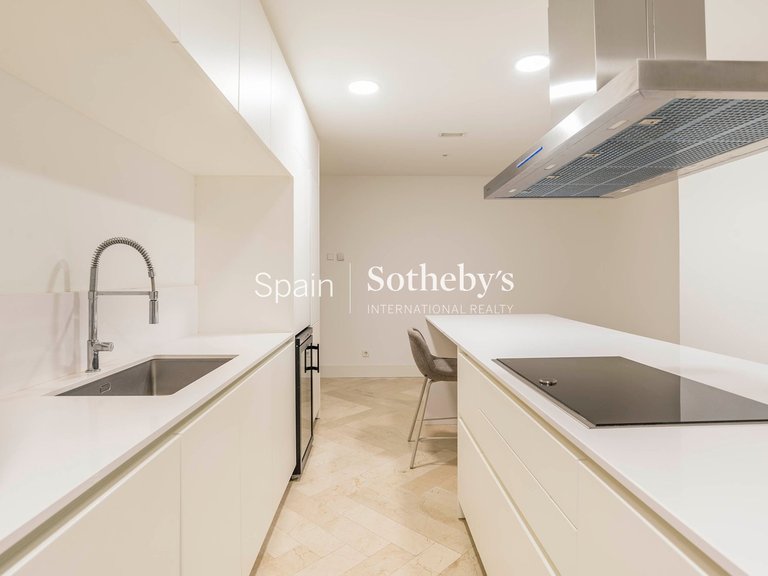 Apartment for Sale in Madrid, Madrid 15