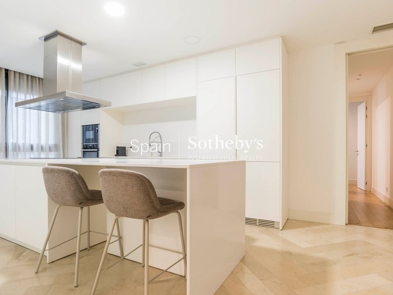 Apartment for Sale in Madrid, Madrid 11
