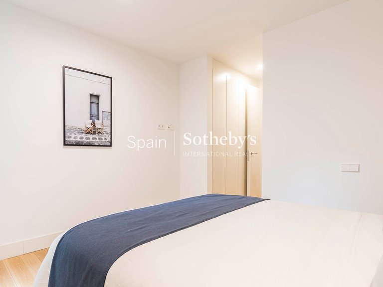 Apartment for Sale in Madrid, Madrid 24