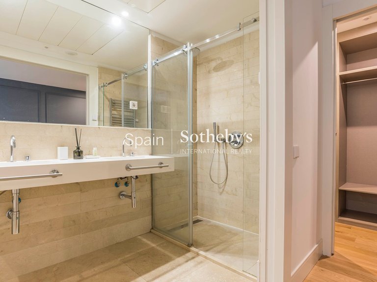 Apartment for Sale in Madrid, Madrid 20