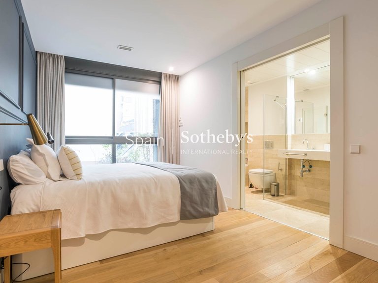Apartment for Sale in Madrid, Madrid 17