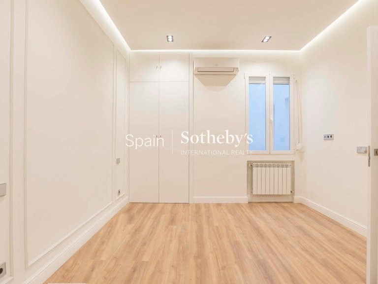 Apartment for Sale in Madrid, Madrid 25