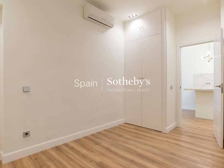 Apartment for Sale in Madrid, Madrid 34