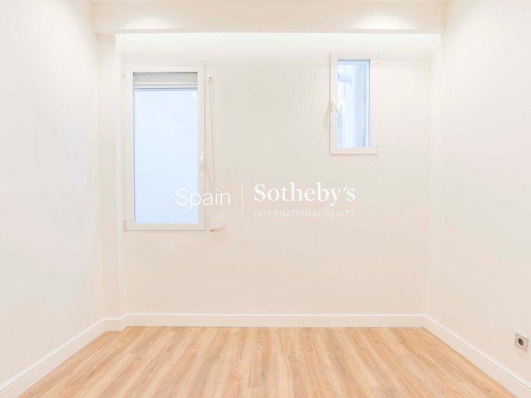 Apartment for Sale in Madrid, Madrid 20