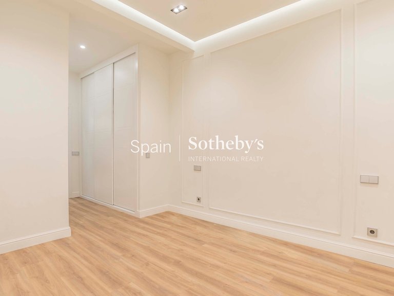 Apartment for Sale in Madrid, Madrid 19