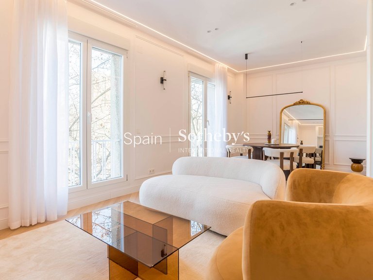 Apartment for Sale in Madrid, Madrid 2