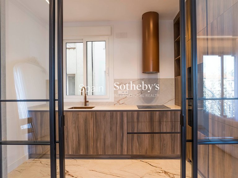 Apartment for Sale in Madrid, Madrid 14