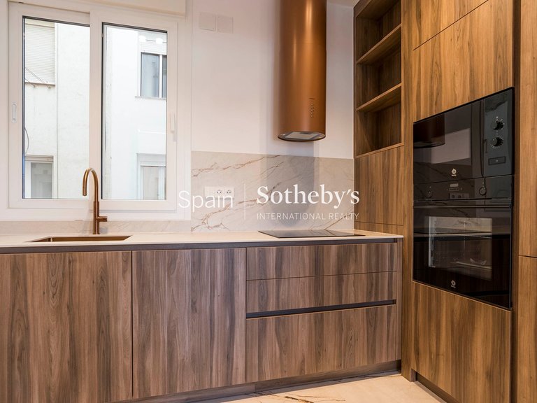 Apartment for Sale in Madrid, Madrid 20