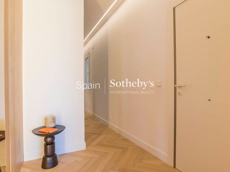 Apartment for Sale in Madrid, Madrid 22