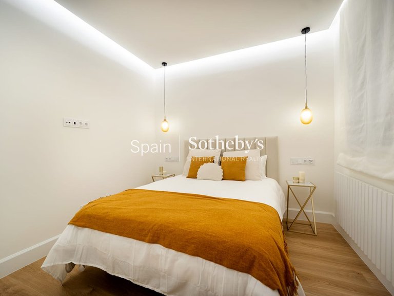 Apartment for Sale in Madrid, Madrid 17