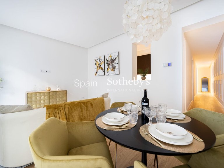 Apartment for Sale in Madrid, Madrid 6