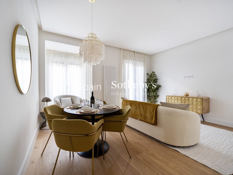 Apartment for Sale in Madrid, Madrid 2