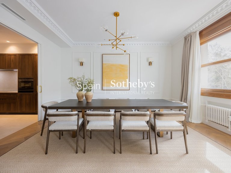 Apartment for Sale in Madrid, Madrid 32