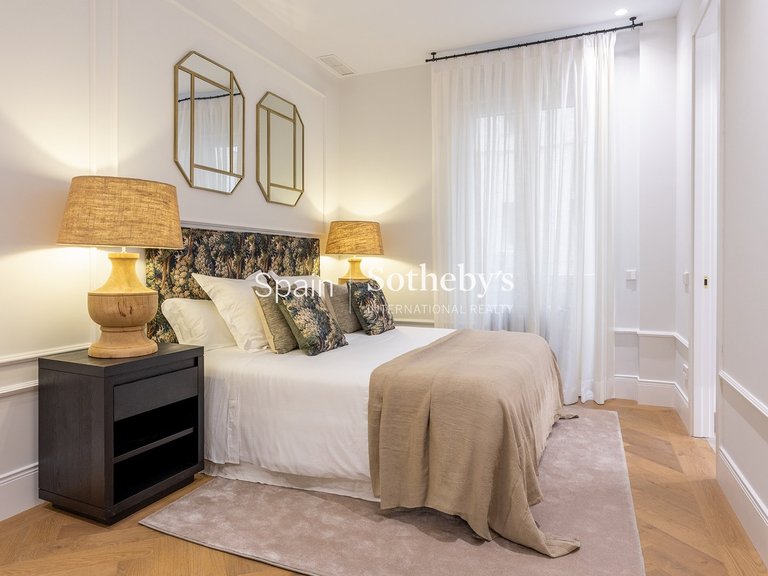 Apartment for Sale in Madrid, Madrid 13