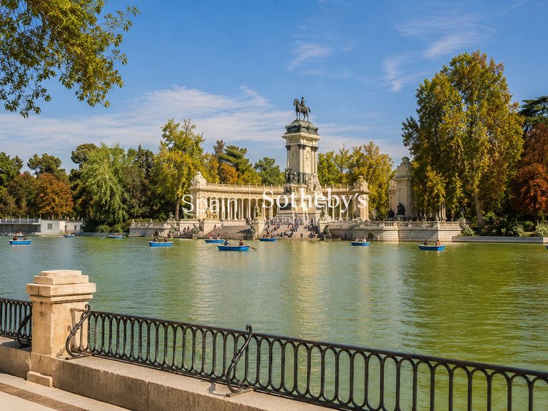 Apartment for Sale in Madrid, Madrid 40