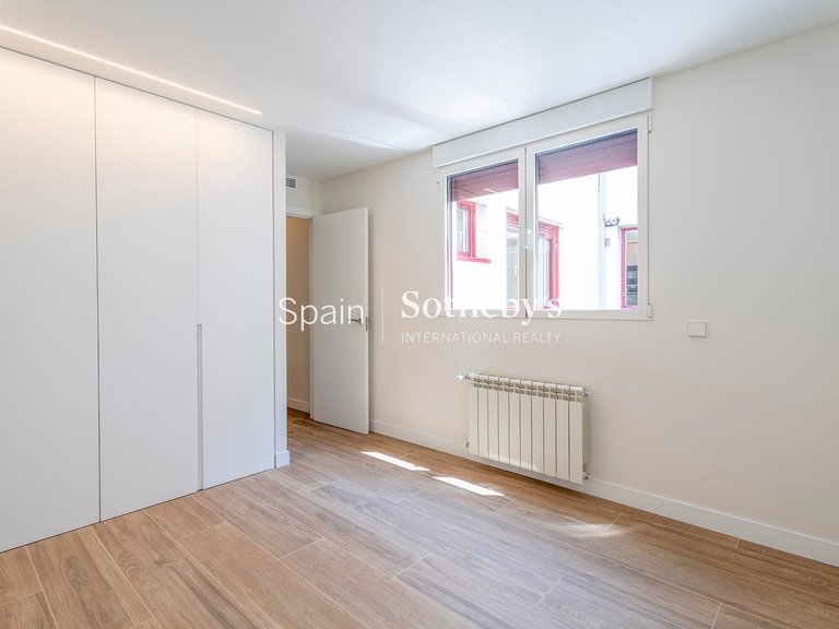 Apartment for Rent in Madrid, Madrid 28