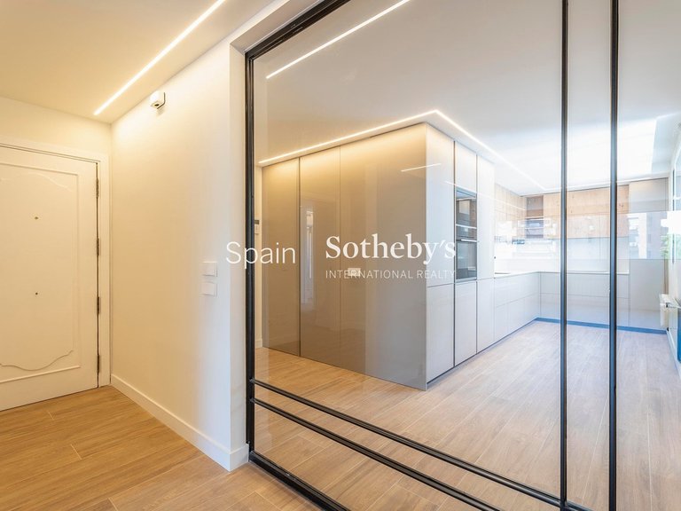 Apartment for Rent in Madrid, Madrid 15
