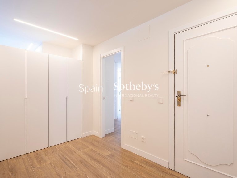 Apartment for Rent in Madrid, Madrid 10