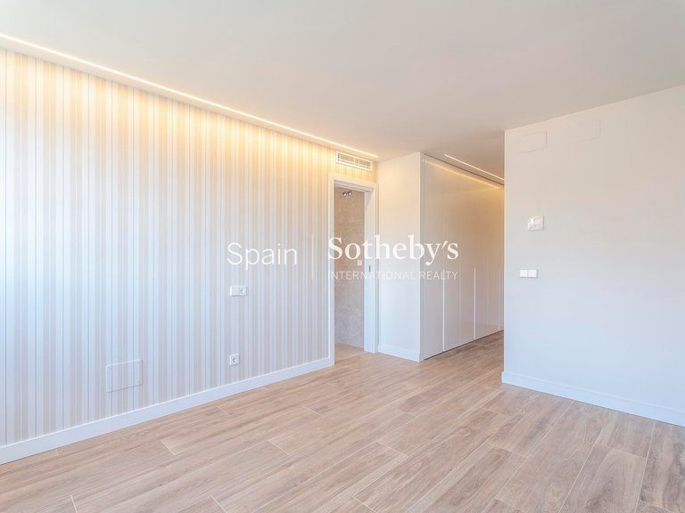 Apartment for Rent in Madrid, Madrid 5