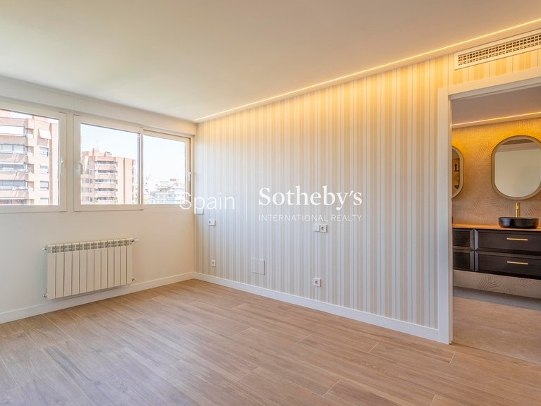 Apartment for Rent in Madrid, Madrid 22