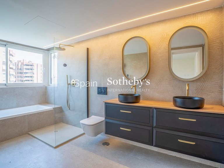 Apartment for Rent in Madrid, Madrid 27