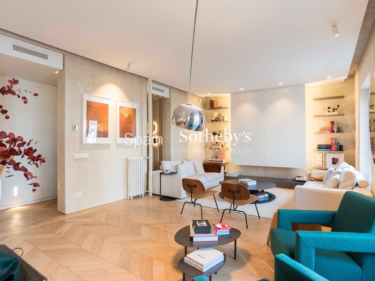 Apartment for Sale in Madrid, Madrid 5