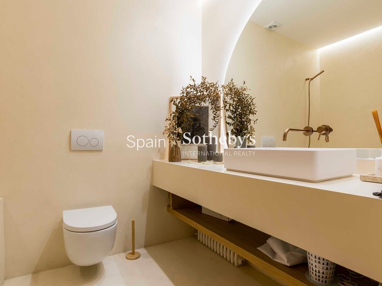 Apartment for Sale in Madrid, Madrid 33