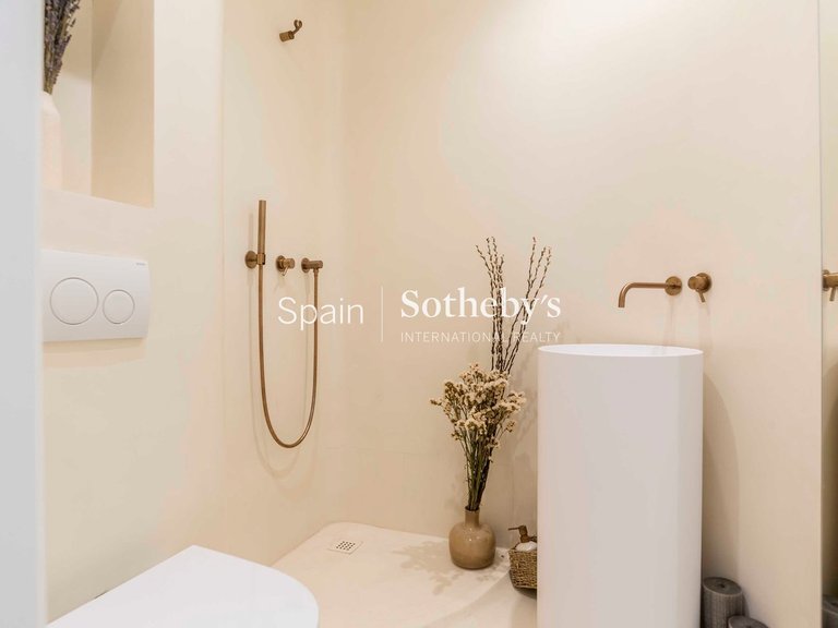 Apartment for Sale in Madrid, Madrid 26
