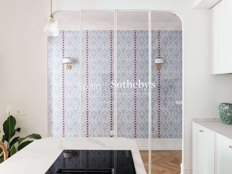 Apartment for Sale in Madrid, Madrid 6