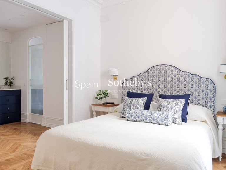Apartment for Sale in Madrid, Madrid 7