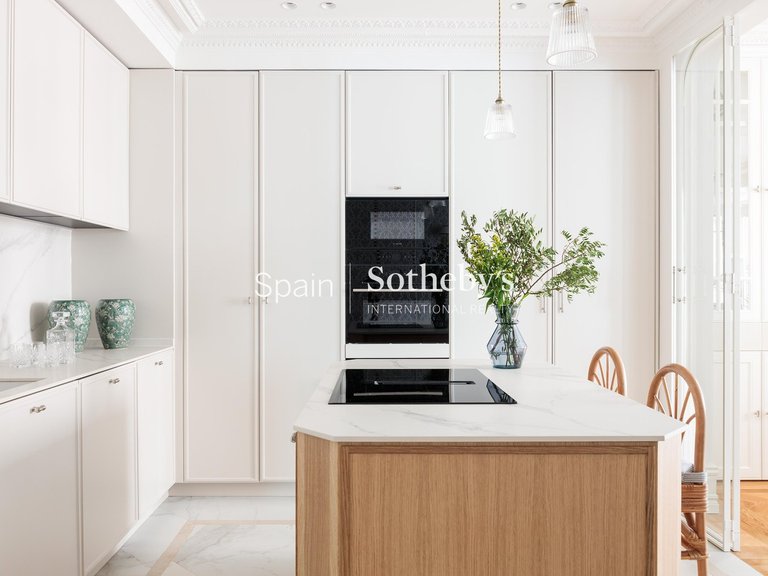 Apartment for Sale in Madrid, Madrid 4