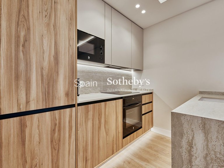 Apartment for Sale in Madrid, Madrid 20