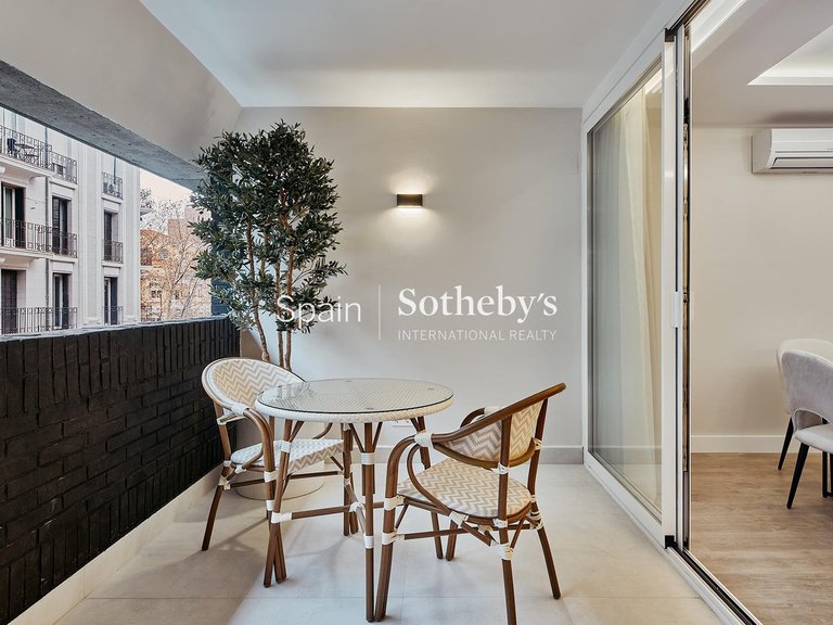 Apartment for Sale in Madrid, Madrid 16