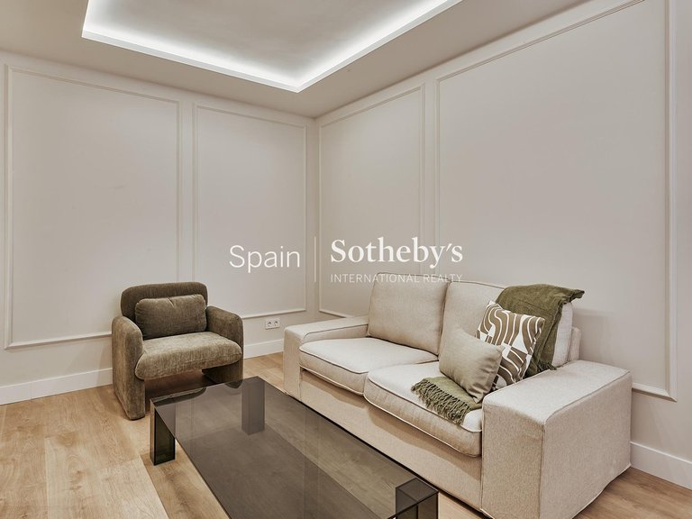 Apartment for Sale in Madrid, Madrid 8
